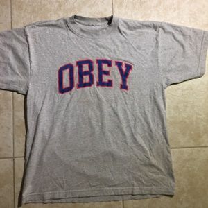 Obey tshirt